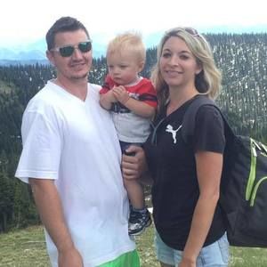 Meet your Posher, Casey